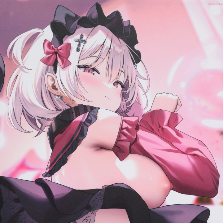 【レビュー】みんとあいす 2025年7月25日新規グッズ（成年向け） Wスエードタペストリー (猫りん堂)_バストアップ