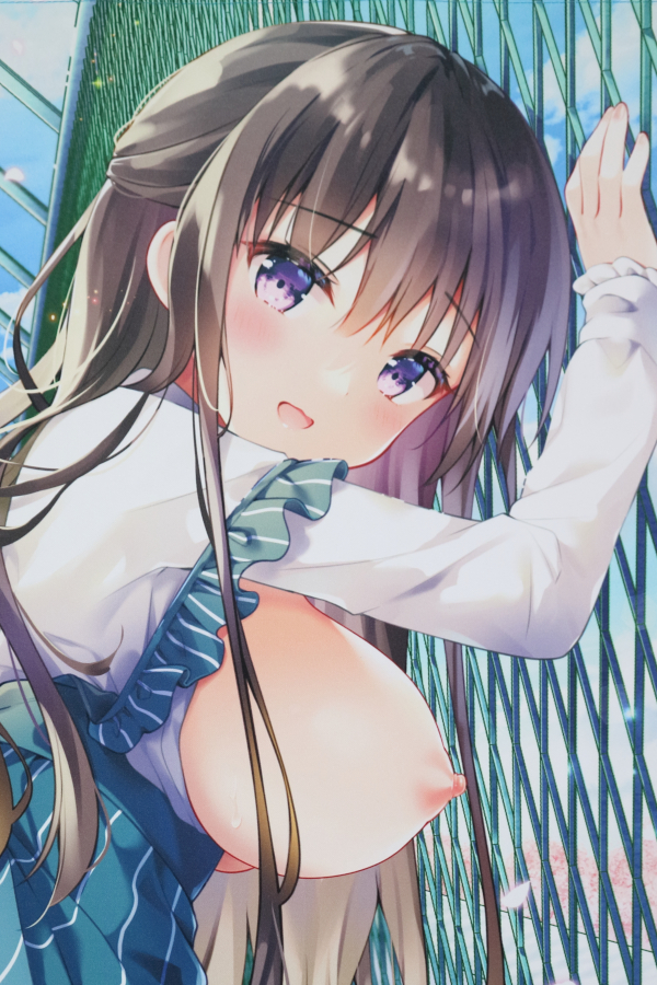 【レビュー】むらさき* 春の琴奈B2タペストリー (むらさきいろのよる)_バストアップ